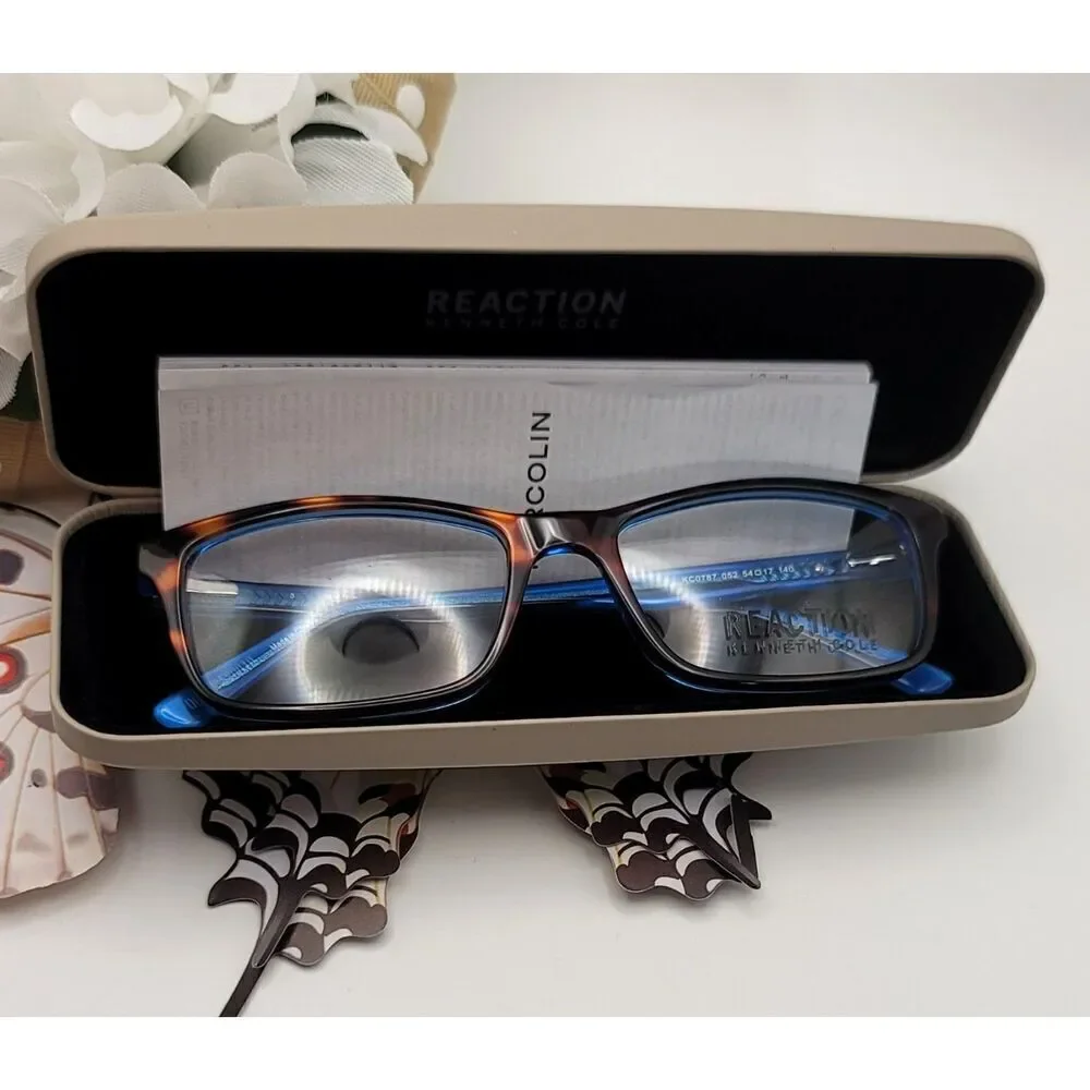 NIB - Kenneth Cole Reaction Eyeglasses with case